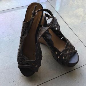 Madden girl platform sandals